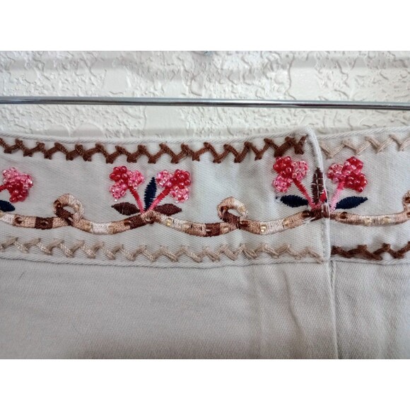 Larry Levine Capri Pants Sport Stretch‎ Embroidered Beaded Boho Size 12 - Picture 3 of 6